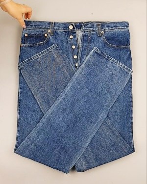 Фотография  876 - Джинсы LEVIS муж #7,5 кг, ЛОТ №7013 оптом в Челябинске и Челябинской области