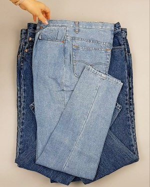 Фотография  307 - Джинсы LEVIS муж #7,7 кг, ЛОТ №7016 оптом в Челябинске и Челябинской области