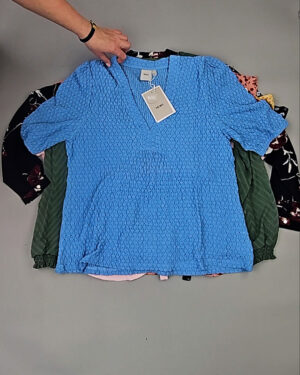 Блузки Bestseller 44 - Сток оптом